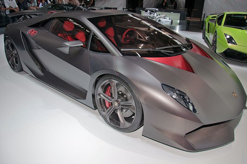 Lamborghini-Sesto-Elemento