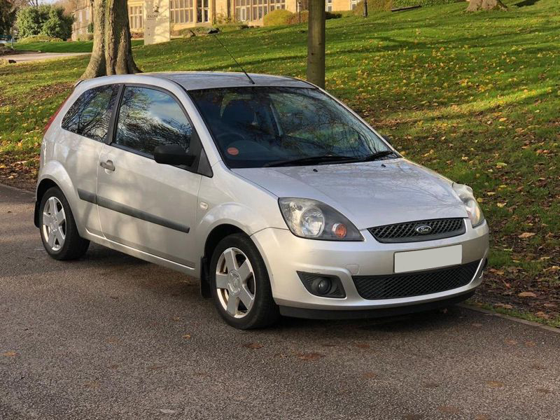 Ford fiesta scrap car